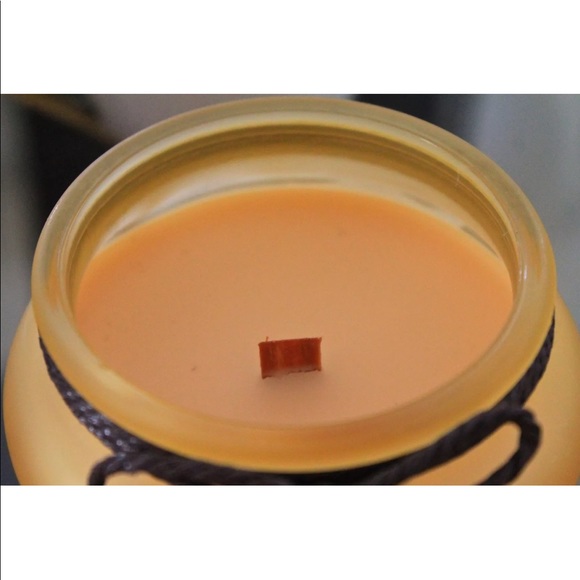 DW HOME CANDLE HONEY NECTOR WOOD WICK RICHLY SCENT NEW 9.12 oz - Picture 2 of 2